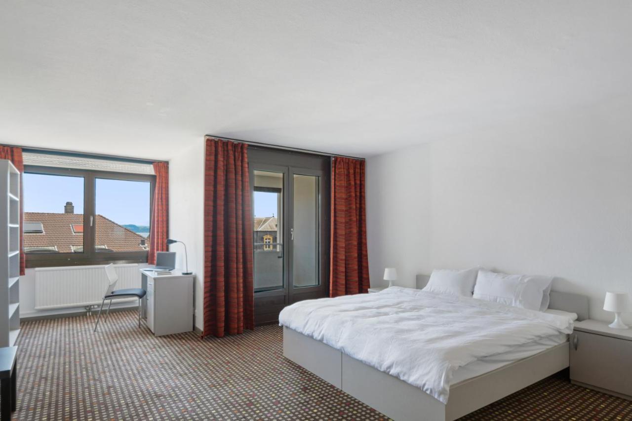 Neuchatel City Hotel 外观 照片
