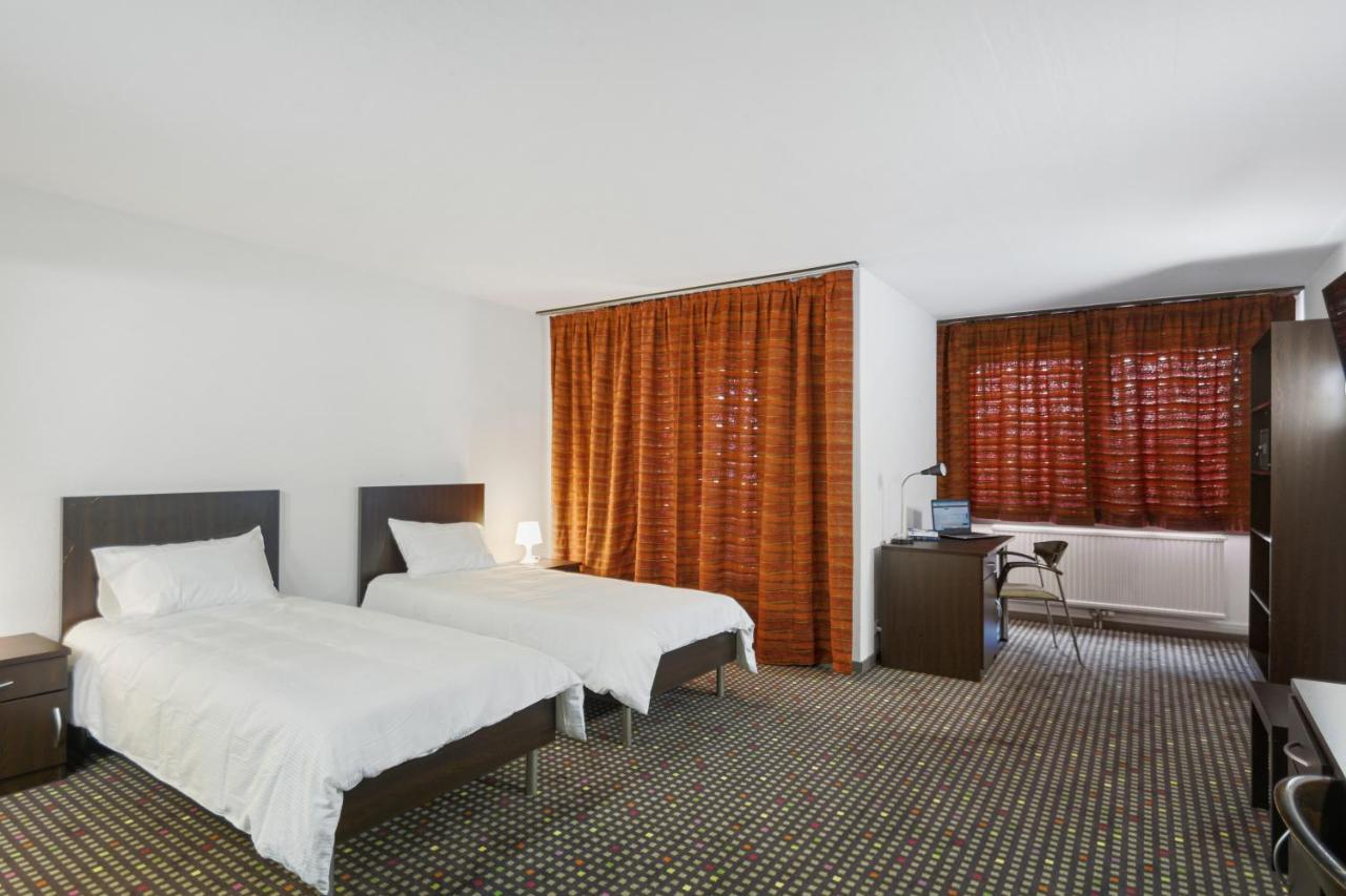 Neuchatel City Hotel 外观 照片